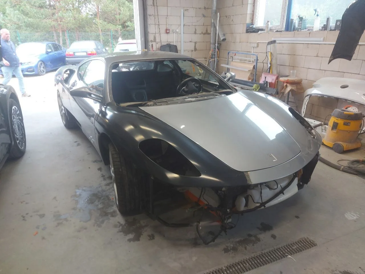 Sidabrinis Ferrari dirbtuvėse